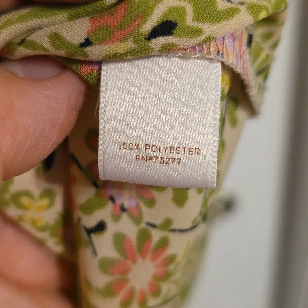 LC Lauren Conrad Floral Top with Green and Pink Accents - Picture 4 of 10